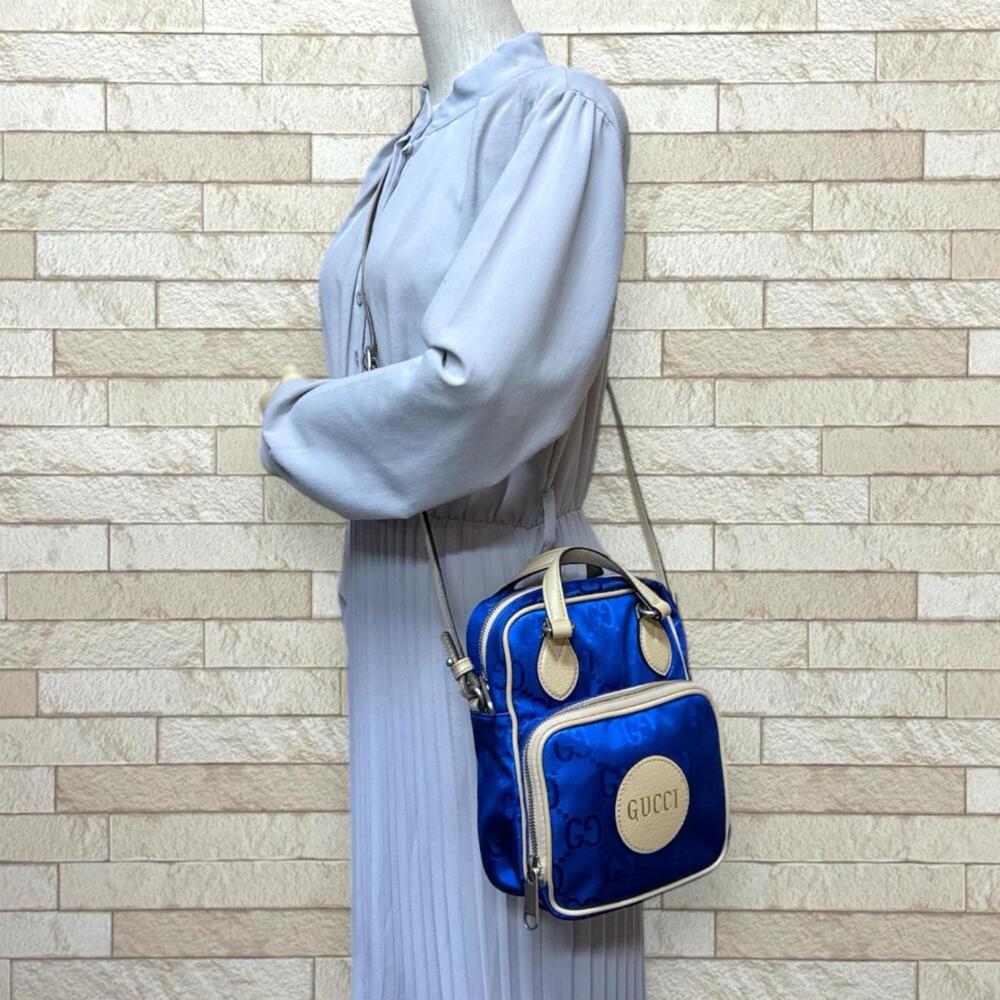 GUCCI Cream Shoulder Bag - Picture 2 of 9